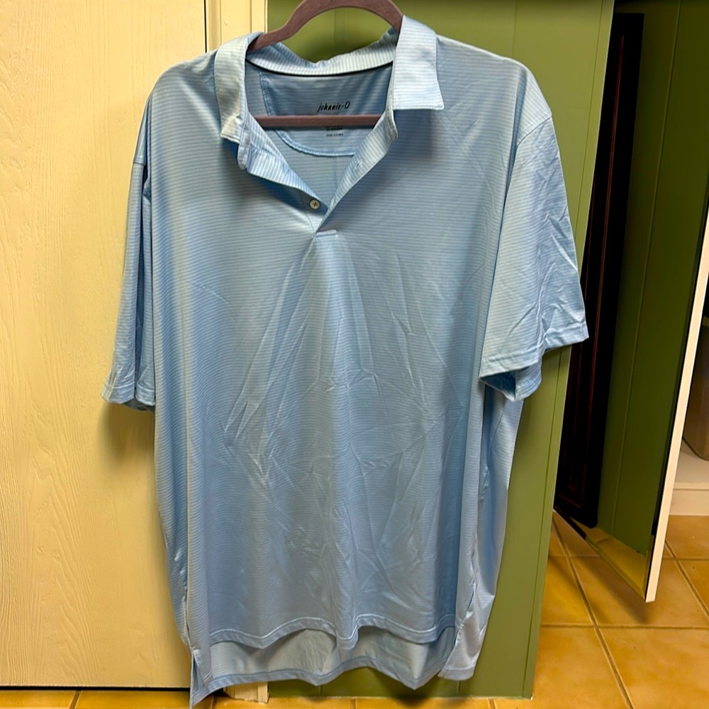 Johnnie O polo